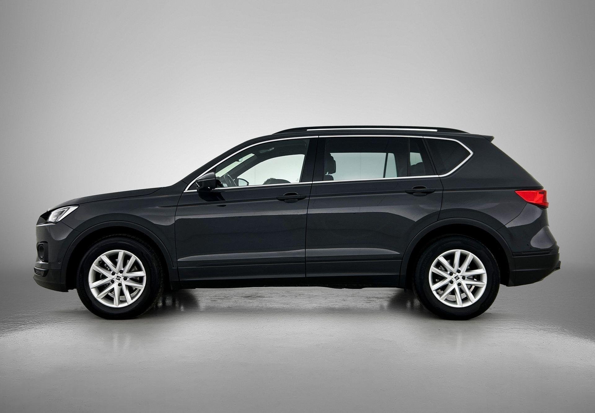 SEAT Tarraco 1.5 TSI Style Business Intense AUTOMAAT | ACHTE, Auto's, 12 maanden, Stof, Euro 6, 4 cilinders
