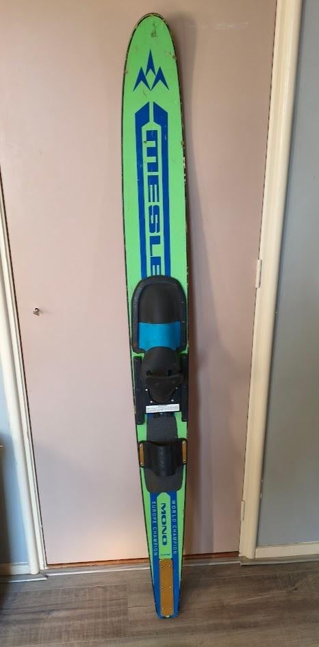 Mesle waterski met extra strap, Watersport en Boten, Waterski's, Ophalen, Gebruikt, 160 cm of meer, Waterski's