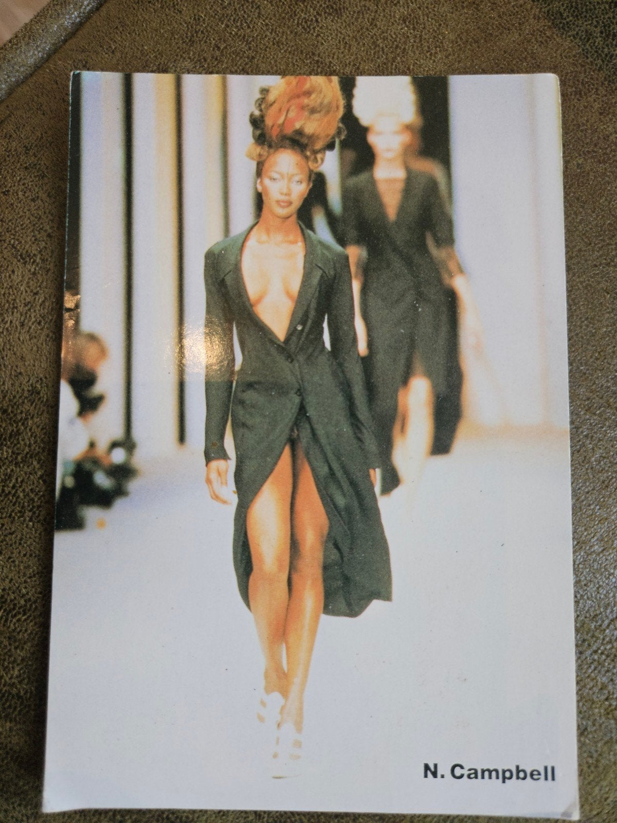 Naomi Campbell Ansichtkaart - Mode Collectie Ref. 959, Ophalen of Verzenden, 1980 tot heden, Ongelopen