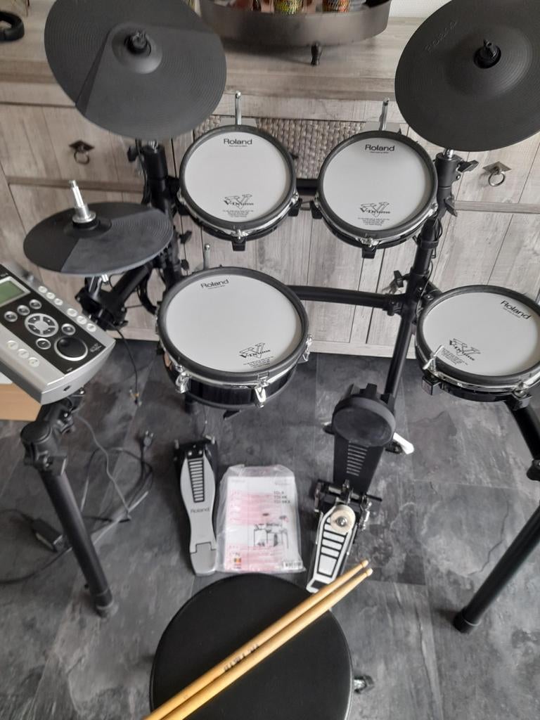Roland td 9 kvx met basspendaal ,drumkruk, super mooie set, Muziek en Instrumenten, Ophalen of Verzenden, Zo goed als nieuw, Roland
