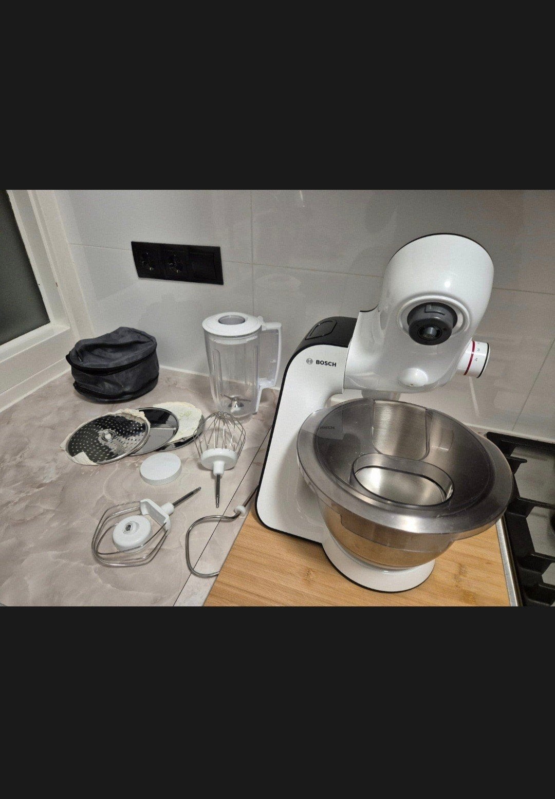 Bosch MUM58W20 keukenmachine met accessoires, Ophalen of Verzenden, Zo goed als nieuw, Vaatwasserbestendig, 3 snelheden of meer