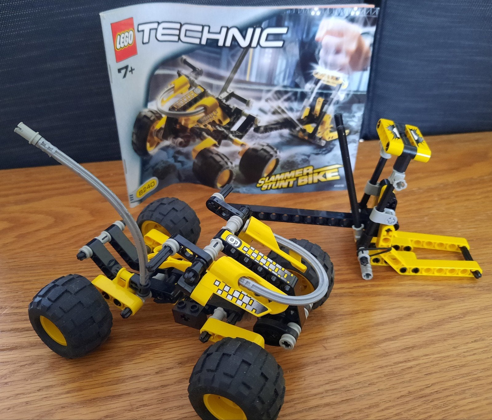 Lego Technic 8240 Slammer Stunt Bike, Ophalen