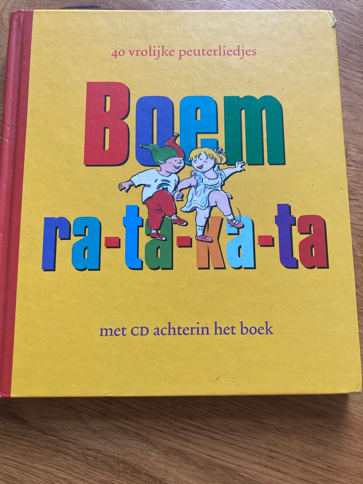 Boem ra-ta-ta: 40 vrolijke peuterliedjes met CD, Boeken, Kinderboeken | Baby's en Peuters, Gelezen, 2 tot 3 jaar, Ophalen of Verzenden