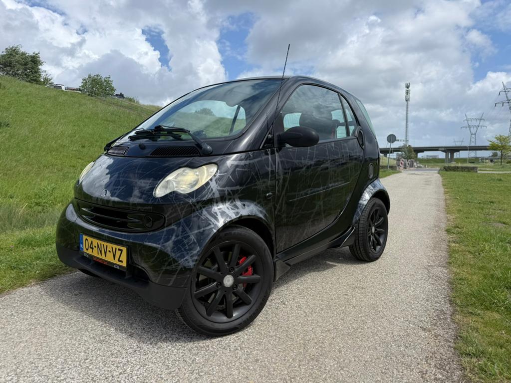 Smart 0.7 City Coupe Brabus edition! Nieuwe motor, 21 km/l, Achterwielaandrijving, 18 €/maand, 61 pk