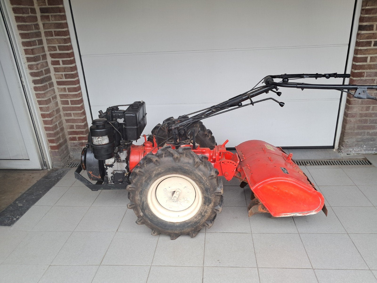 Tuinfrees PASQUALI 18PK Diesel, Ophalen, Zo goed als nieuw, Cultivator