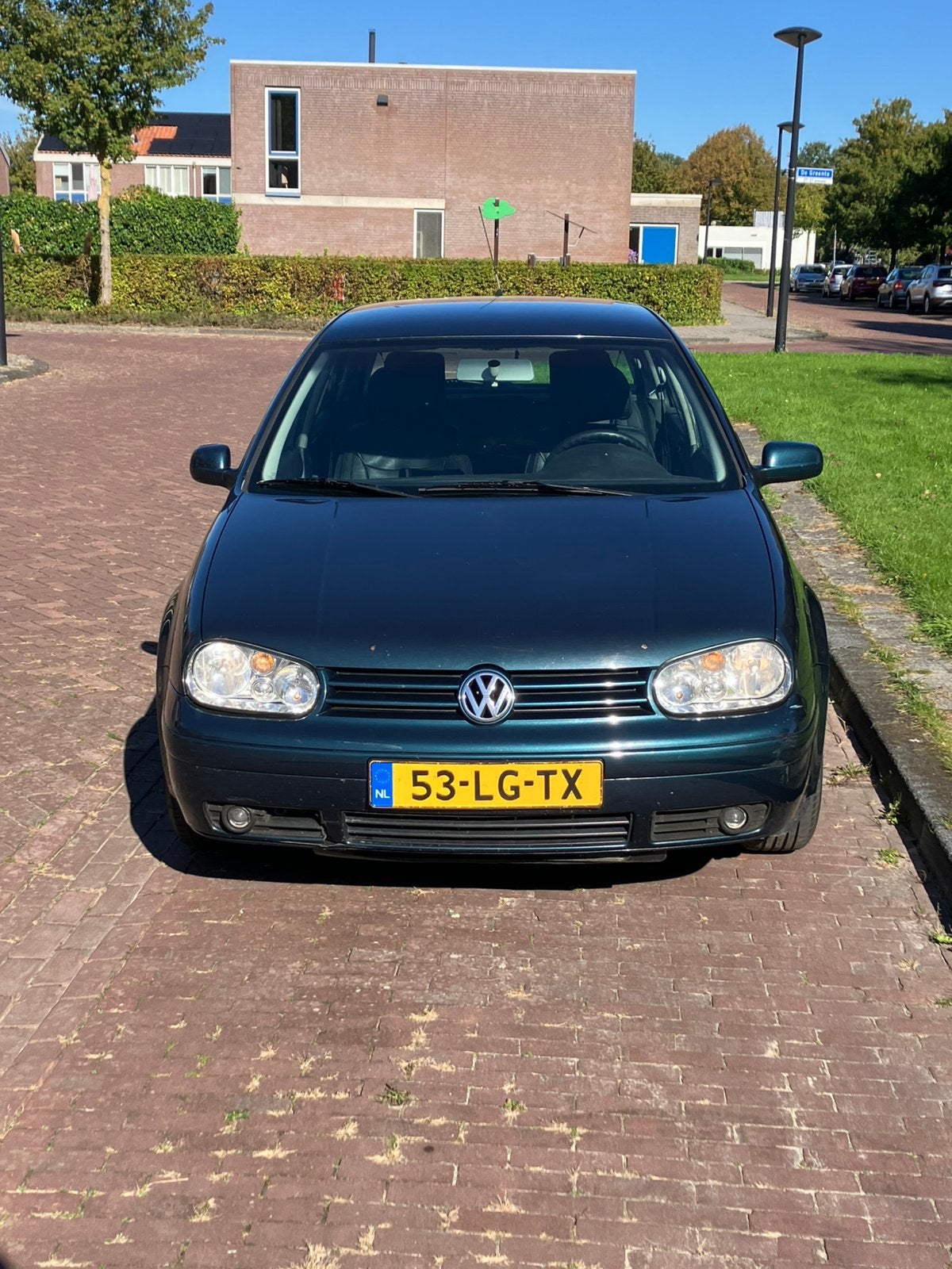 Volkswagen Golf 1.6 77KW 2003 Groen, Auto's, Voorwielaandrijving, 4 cilinders, 49 €/maand, Handgeschakeld