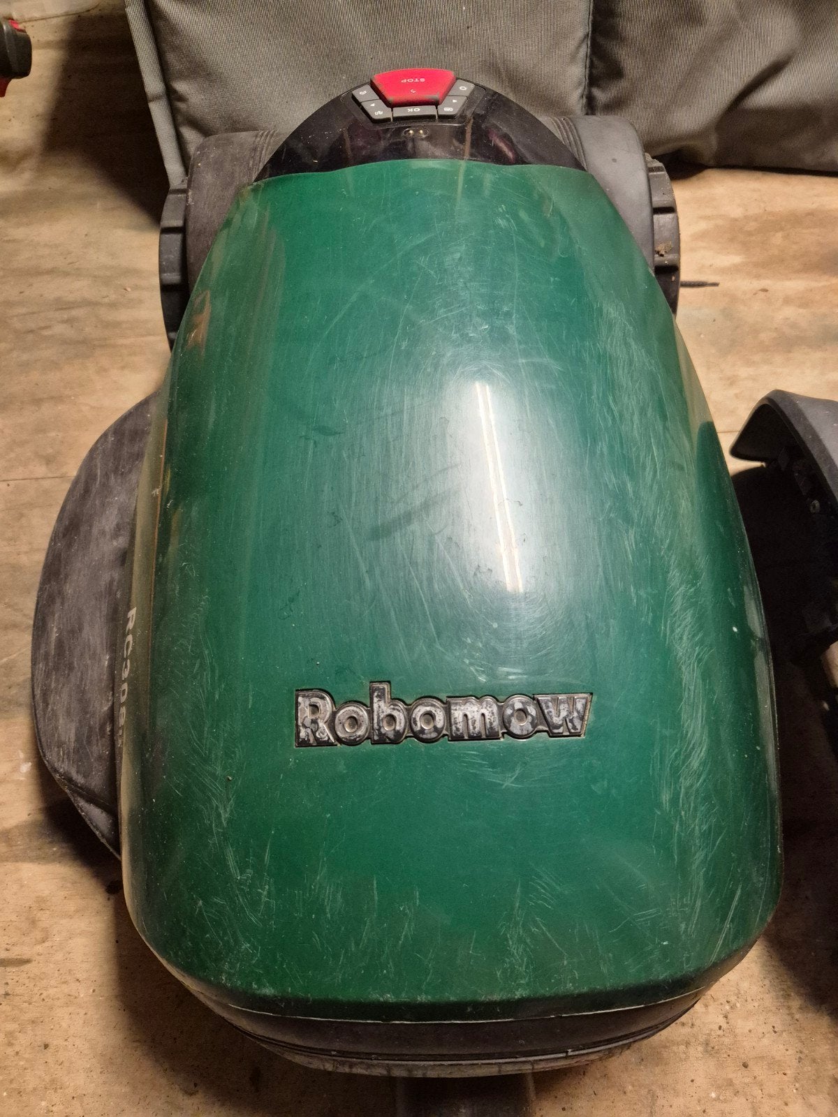 Robomow RC308 RC Robotmaaier - Nieuw mes, accu 1 jaar oud, Gebruikt, Robomow, Bestuurbaar via app, Ophalen of Verzenden