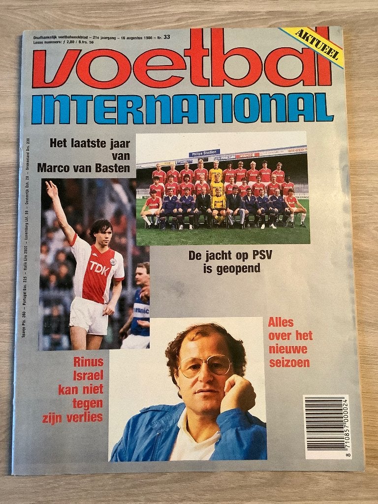 Voetbal International Competitiegids 1986-87, Ophalen of Verzenden, Zo goed als nieuw, Overige binnenlandse clubs, Boek of Tijdschrift
