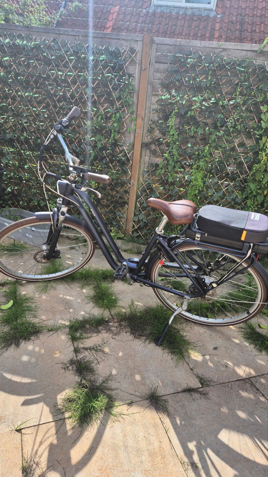 Elops Elektrische damesfiets Btwin 900 S/M model
Elektrische, Gebruikt, 51 tot 55 cm, 50 km per accu of meer, Ophalen