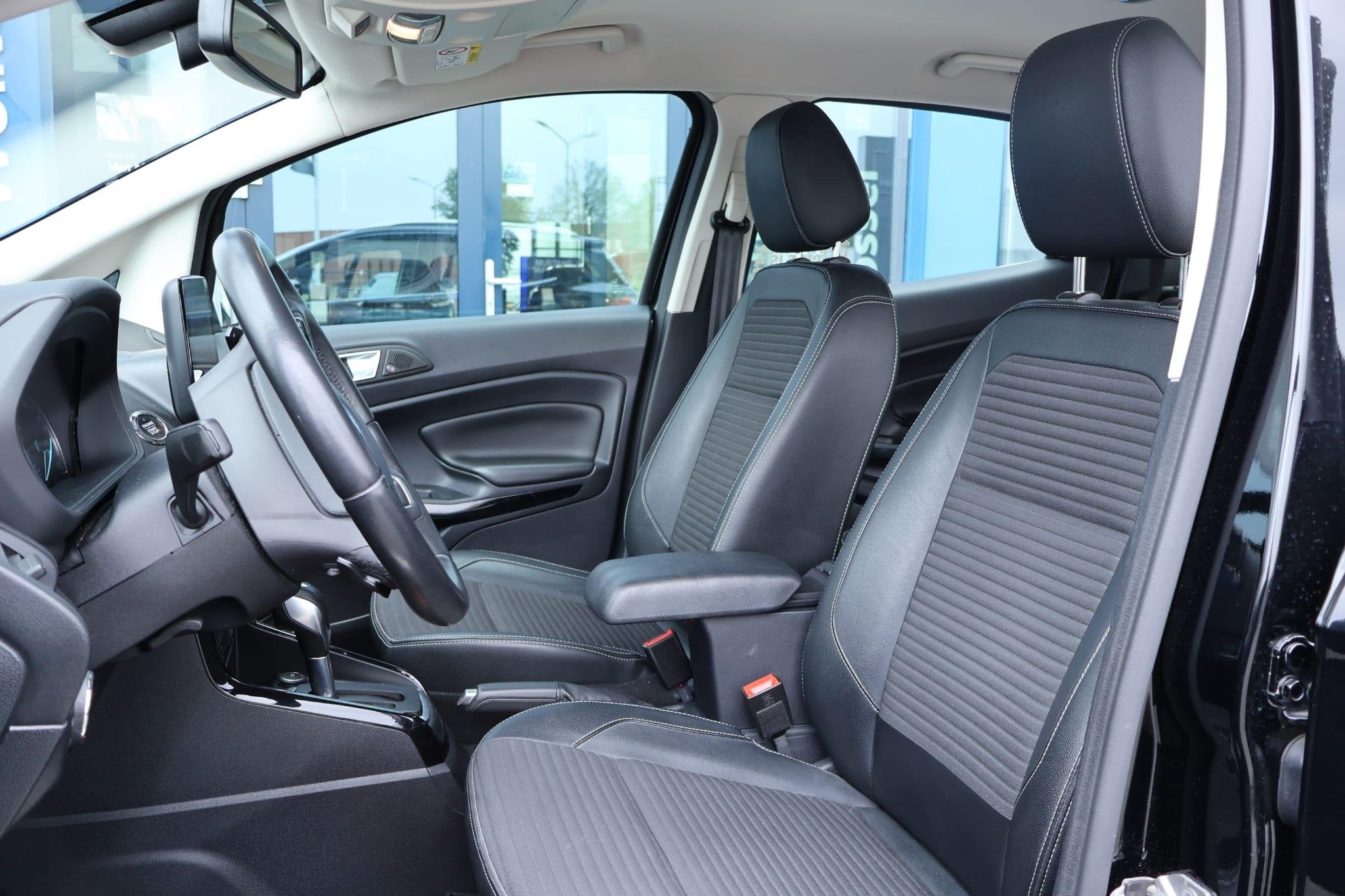 Ford EcoSport 1.0 EcoBoost Titanium | Automaat | B&O | Half, Auto's, 125 pk, Gebruikt, Ecosport, Leder en Stof