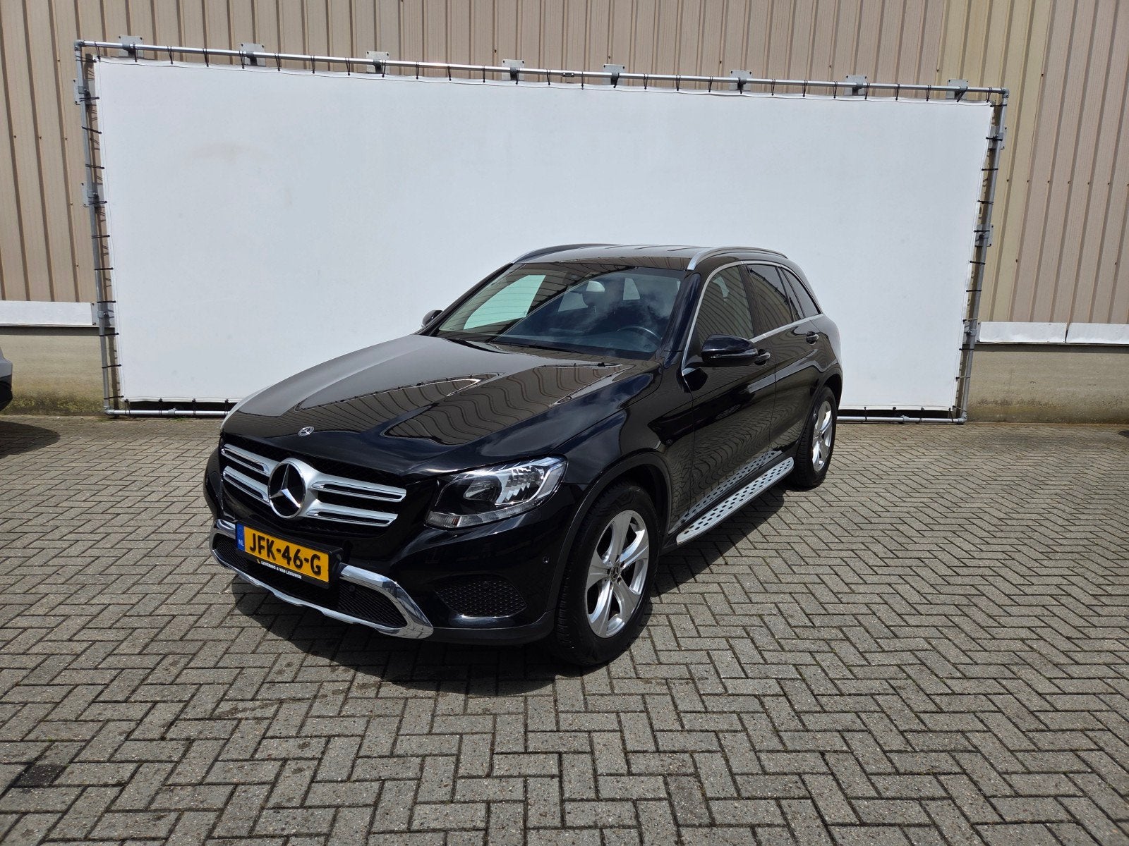 Mercedes-Benz GLC 250 |Leder|Camera|CarPlay|elec trekhaak|, Automaat, 15 km/l, Zwart, 4 cilinders