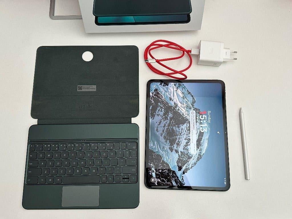 OnePlus Pad 128GB + OnePlus Stylo + Magnetic Keyboard, OPD 2203, 11 inch, Ophalen of Verzenden, Zo goed als nieuw