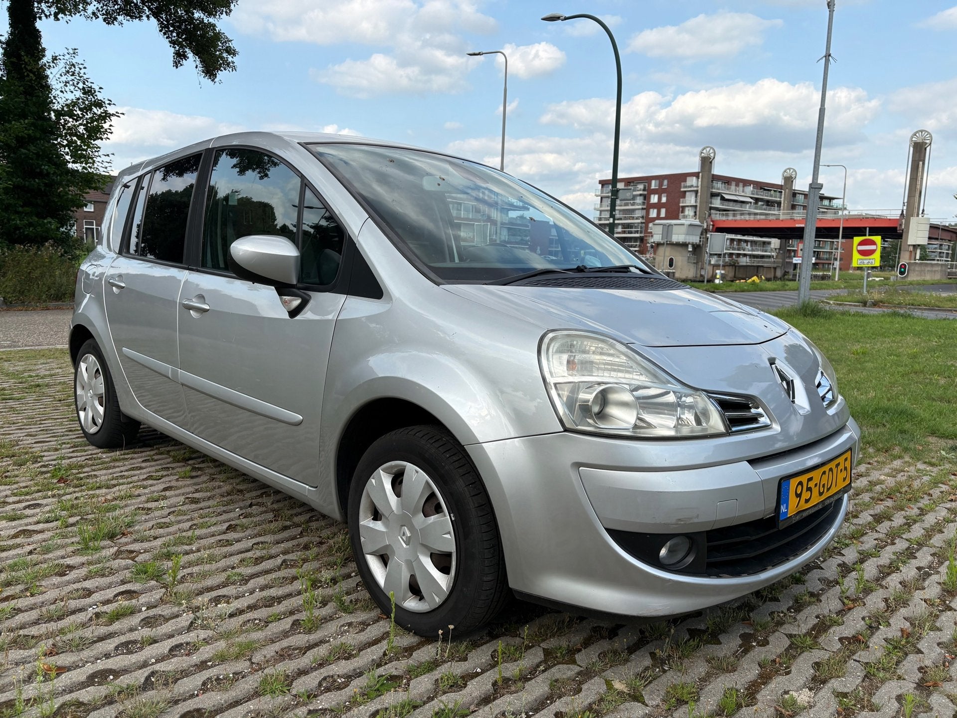 Renault Grand Modus 1.2 TCE Dynamique / airco / nap, Auto's, Voorwielaandrijving, Gebruikt, 4 cilinders, Origineel Nederlands