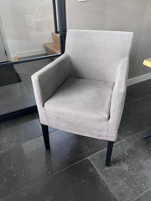 Stijlvolle Taupe Linnen Look Stoel – Hotel Chique, Ophalen, Gebruikt, Tijdloos design | Hotel Chique, Stof