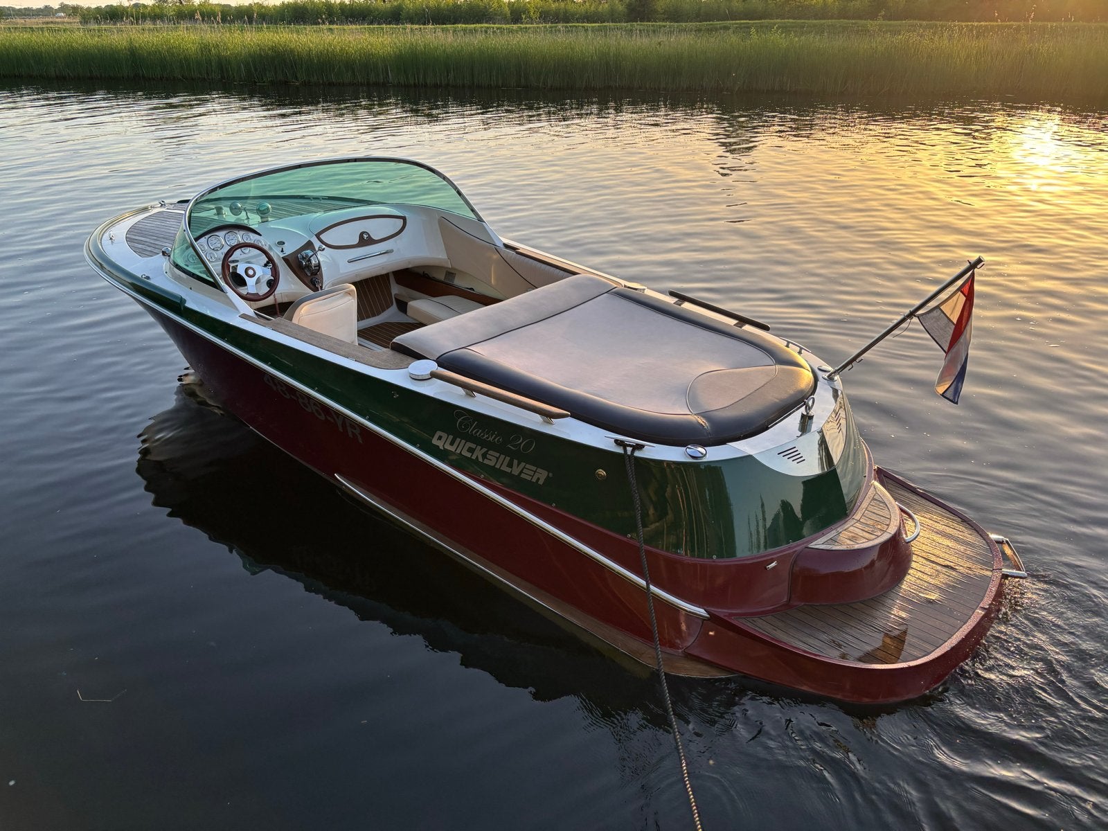 Quicksilver classic 20 speedboot 4.3L V6 mercruiser, Watersport en Boten, Ophalen, Binnenboordmotor, Quicksilver, 200 pk of meer