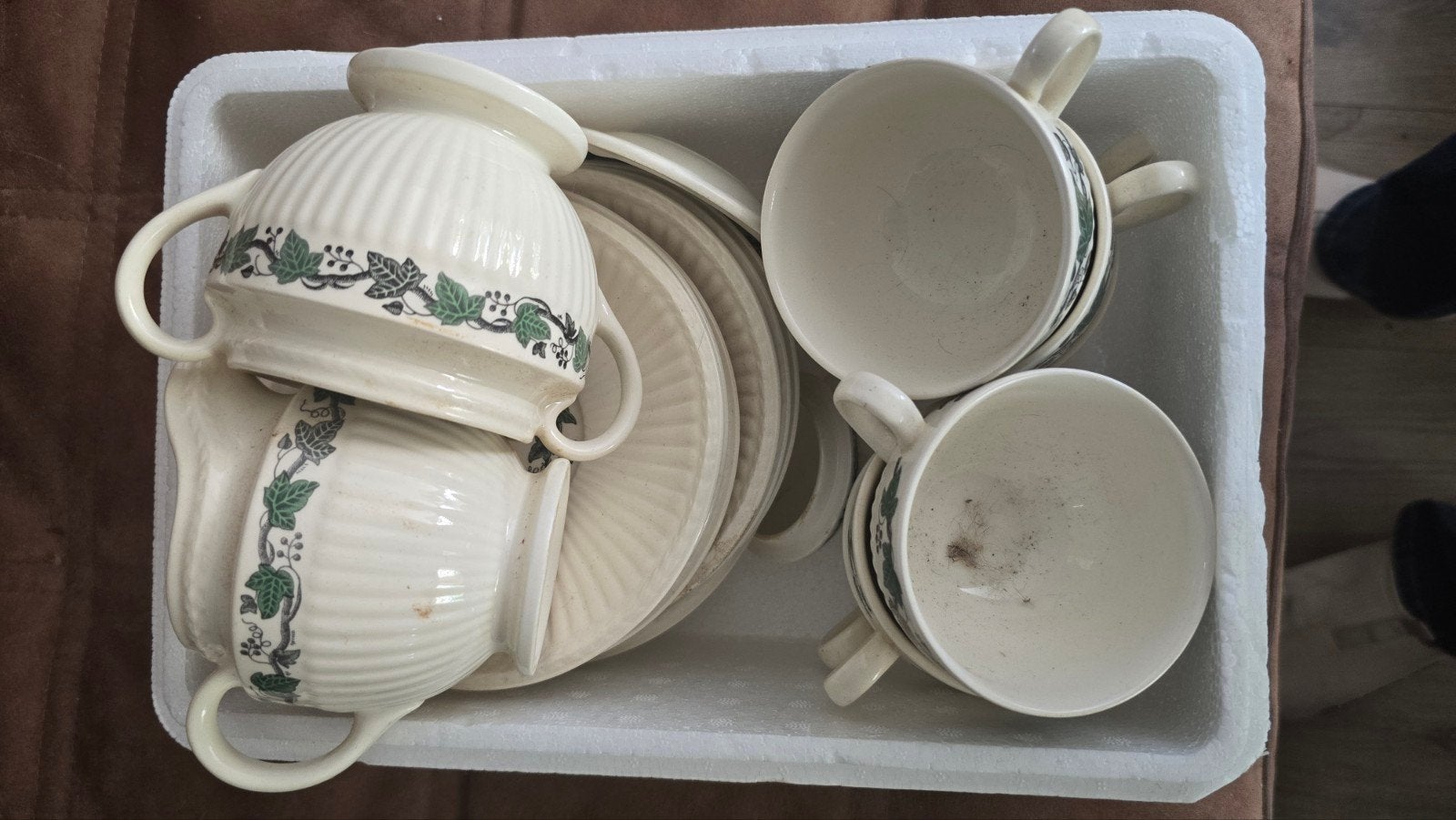 Wedgwood stratford koffiekopjes en schotels - 6 stuks, Gebruikt, Keramiek, Vintage, Ophalen of Verzenden
