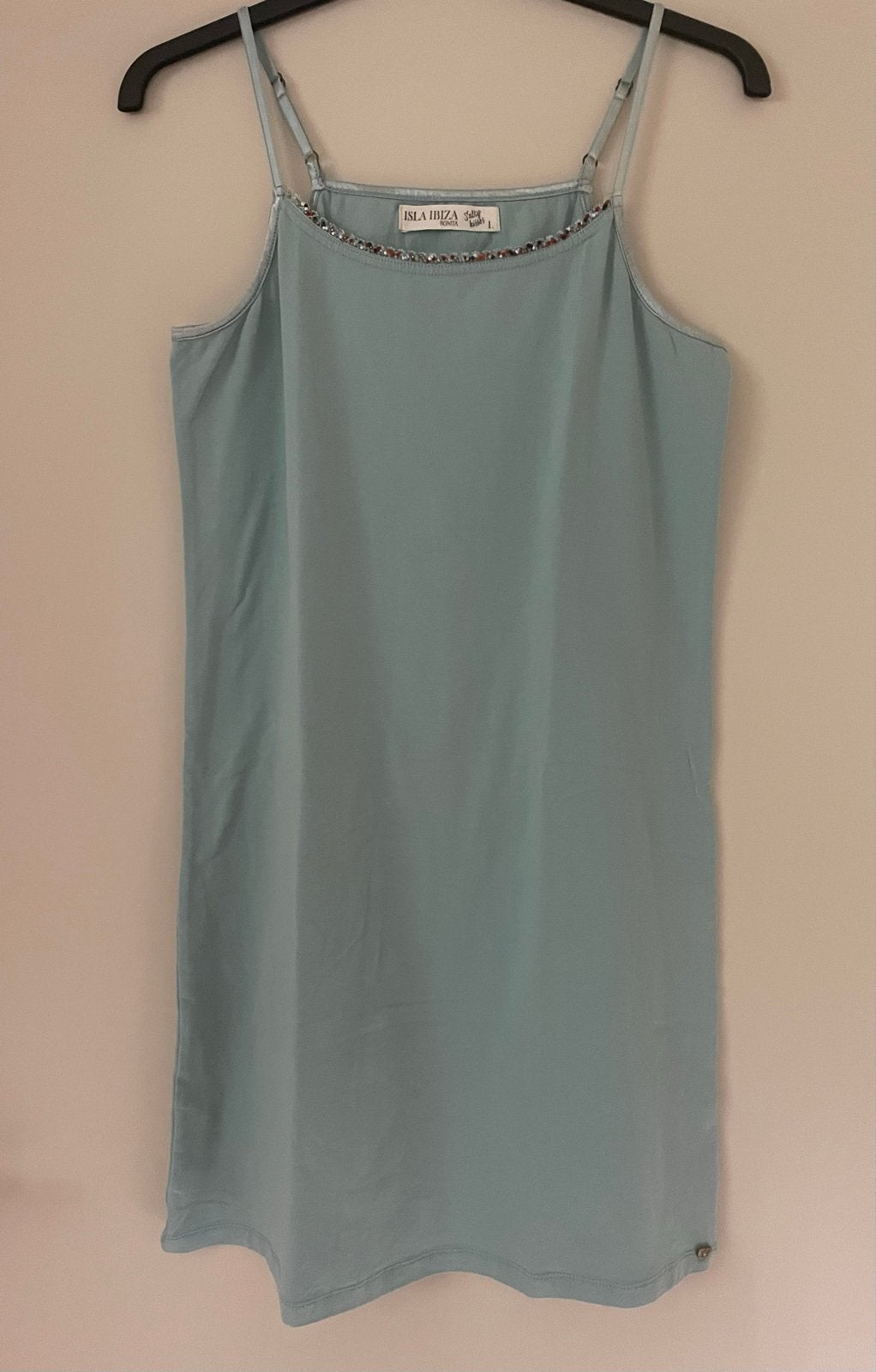 Isla Ibiza jurk blauwgroen met kraaltjes, Maat 42/44 (L), Ophalen of Verzenden, Gedragen, Boven de knie