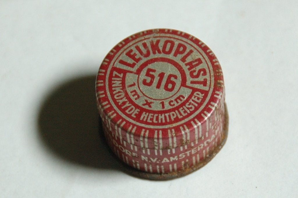 Leukoplast blikje Beiersdorf NV , vintage, ergens voor 1940, Ophalen of Verzenden
