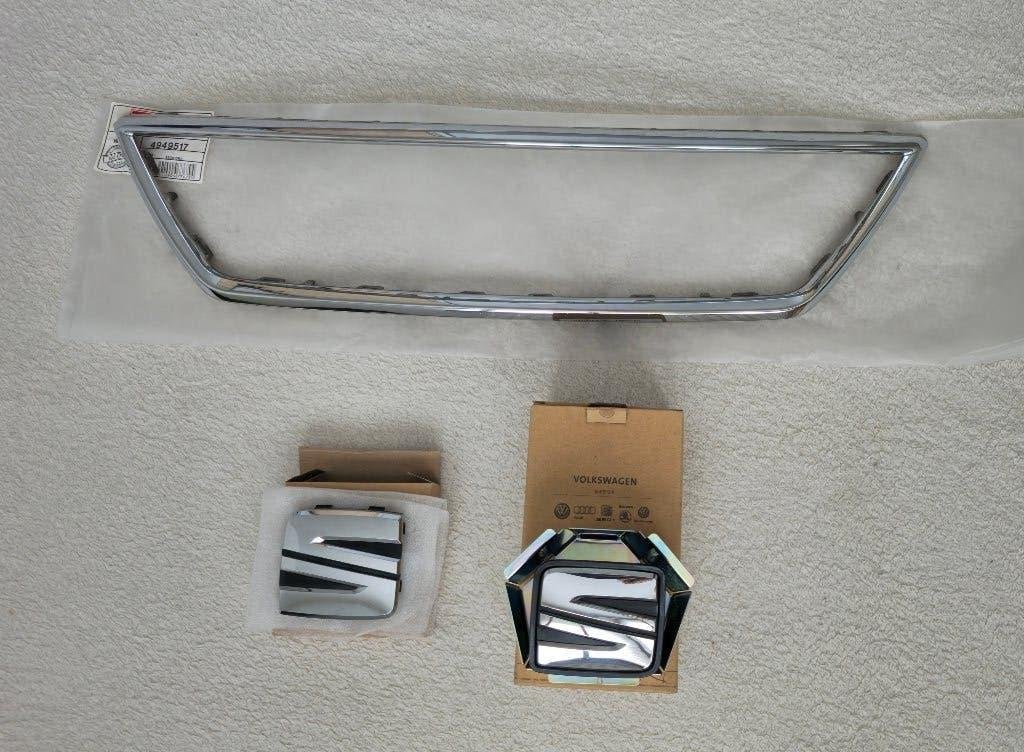 Seat badges + grill-lijst chrome, Gebruikt, Ophalen of Verzenden, Achter, Bumper