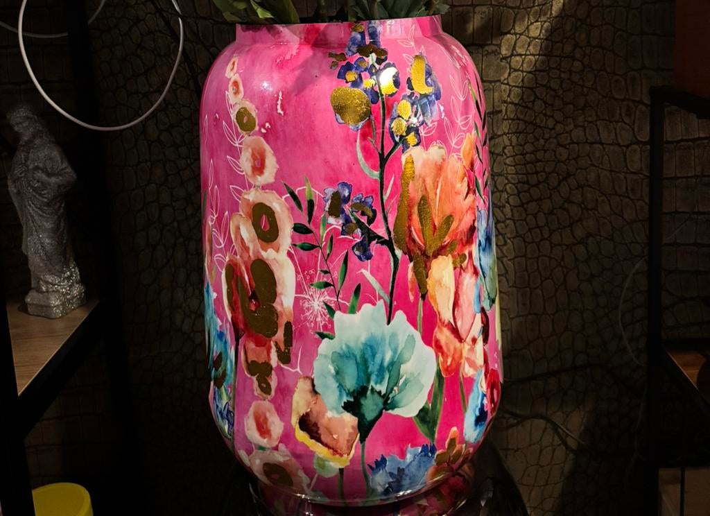 TS Collection Vaas Fiesta Fuchsia Lammie fiesta, Ophalen, Zo goed als nieuw