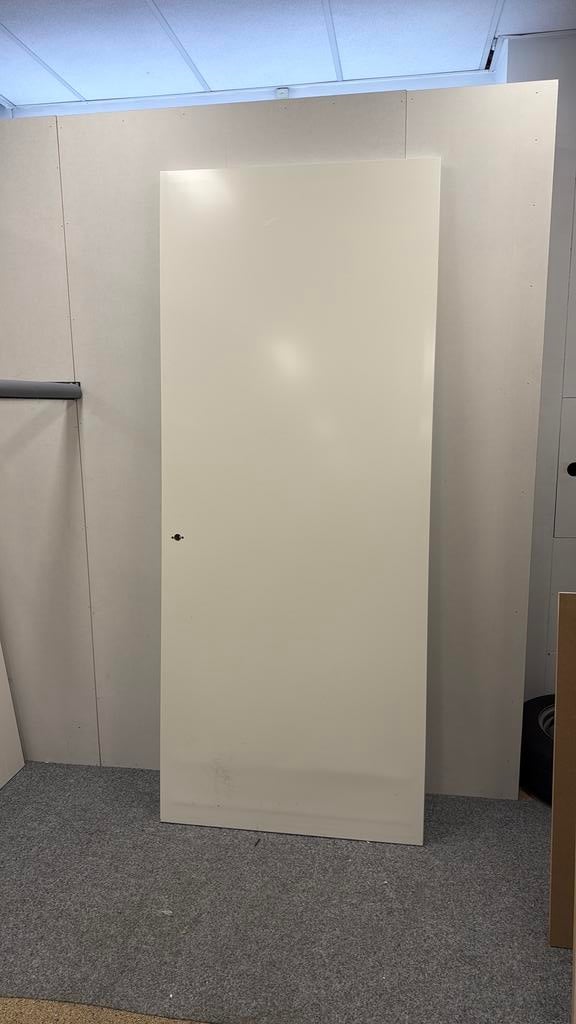 Mp 331 Svedex witte opdek deur 231,5/93cm afgelakt, Ophalen, Zo goed als nieuw, Binnendeur, 215 cm of meer