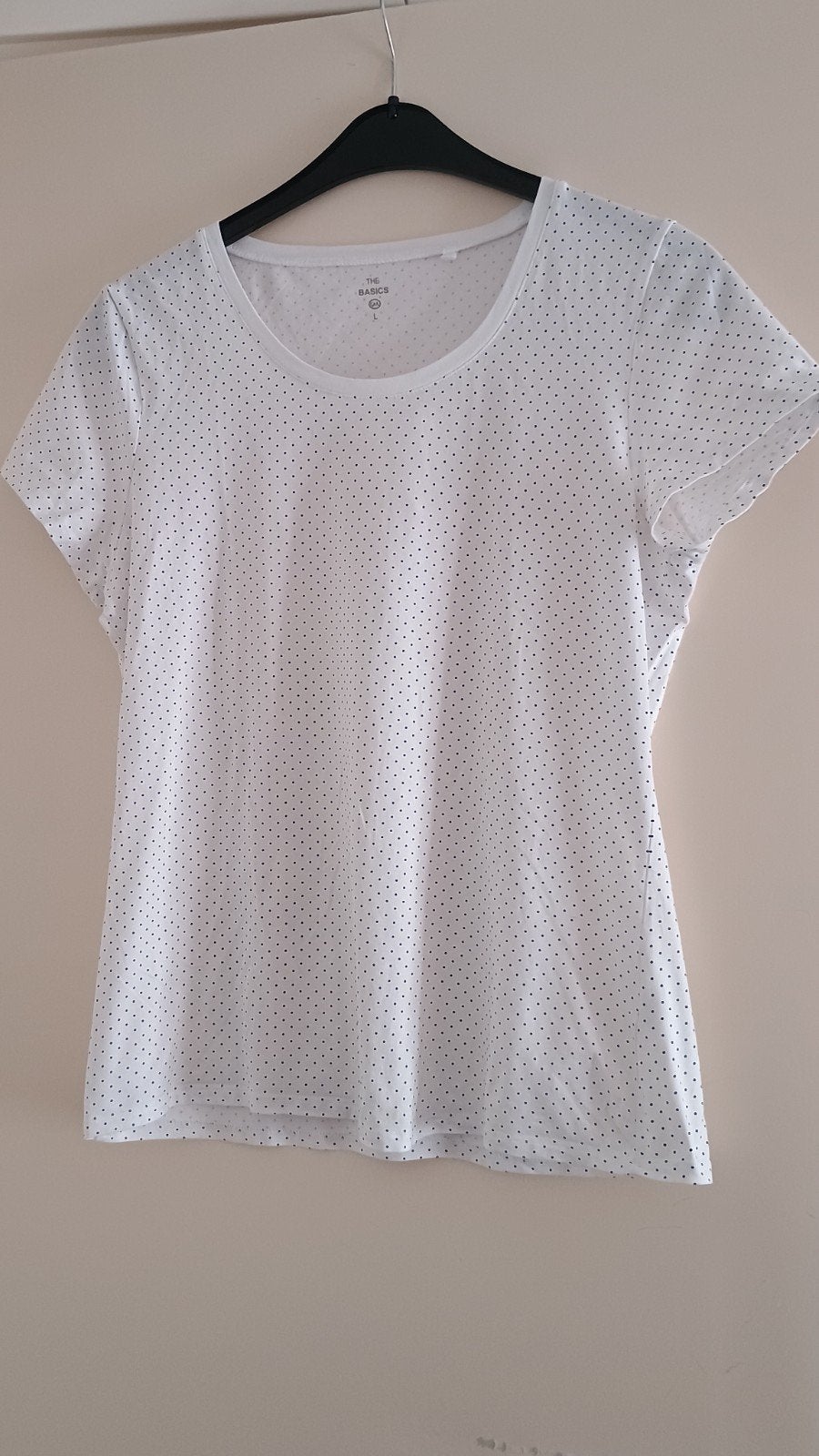 Wit T-shirt met zwarte stipjes - C&A Maat L, Kleding | Dames, Wit, Maat 42/44 (L), Ophalen of Verzenden, Korte mouw