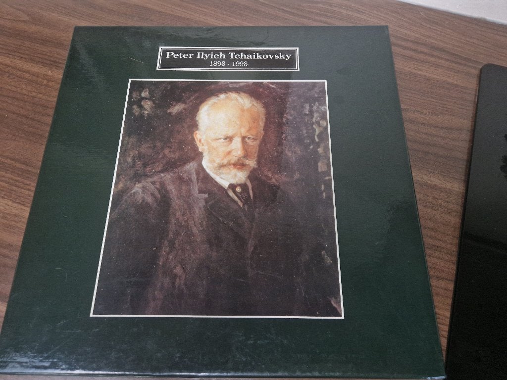 Peter IIyich Tchaikovsky / Luxe CD-box met 3 ingesealde cds, Kamermuziek, Boxset, Ophalen of Verzenden, Classicisme