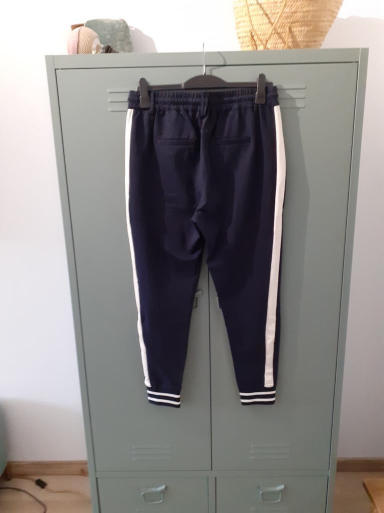 Blauwe sportieve broek met ritsjes - Only, Only, Blauw, Maat 42/44 (L), Ophalen of Verzenden