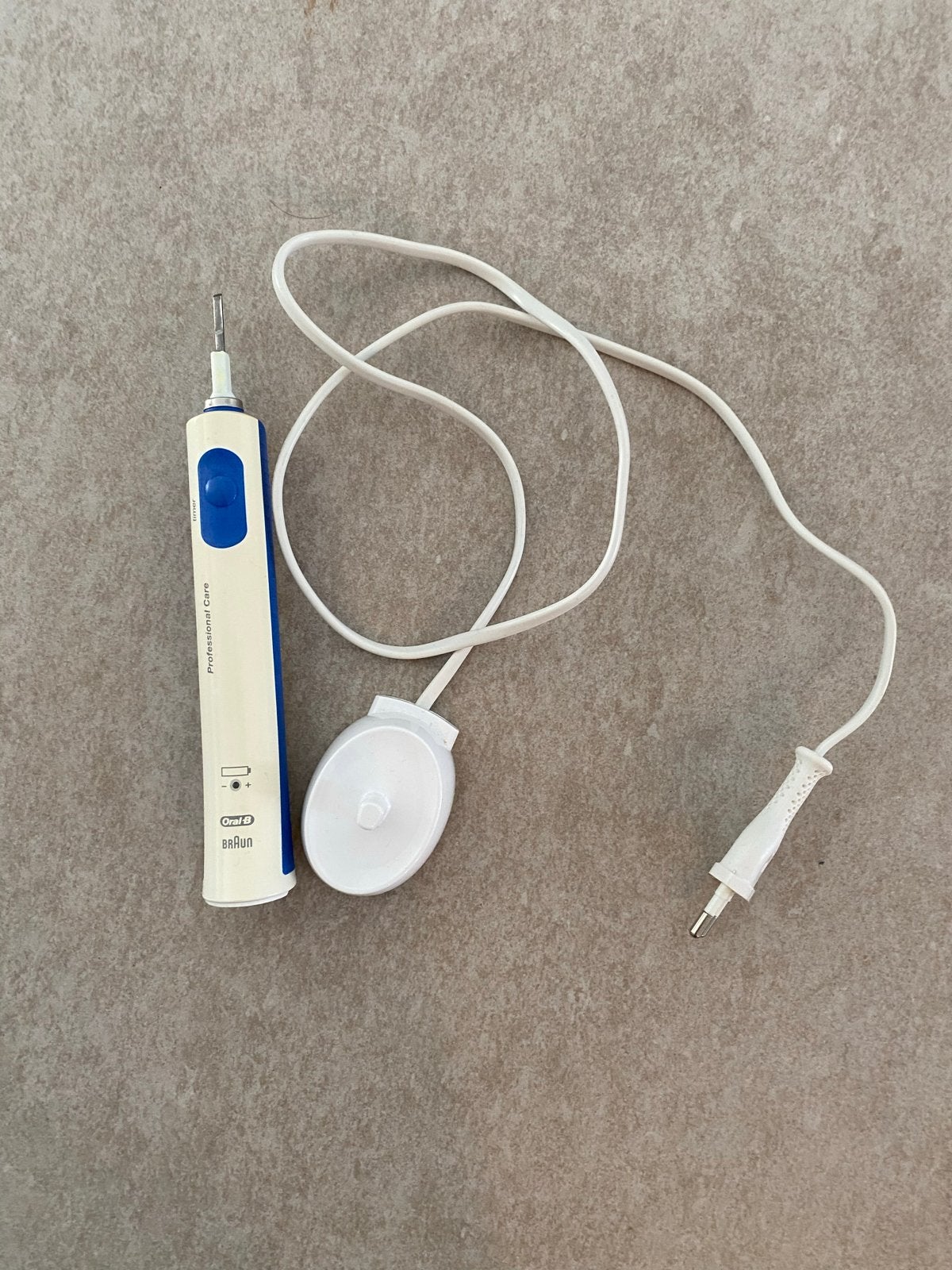 Oral-B Braun Professional Care elektrische tandenborstel, Ophalen of Verzenden, Gebruikt, Mondverzorging