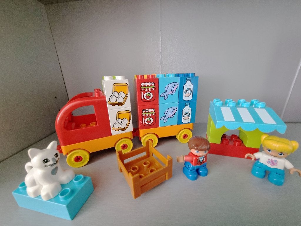 duplo set nr 10818 ( mijn eerste vrachtauto ), Kinderen en Baby's, Speelgoed | Duplo en Lego, Ophalen of Verzenden, Zo goed als nieuw