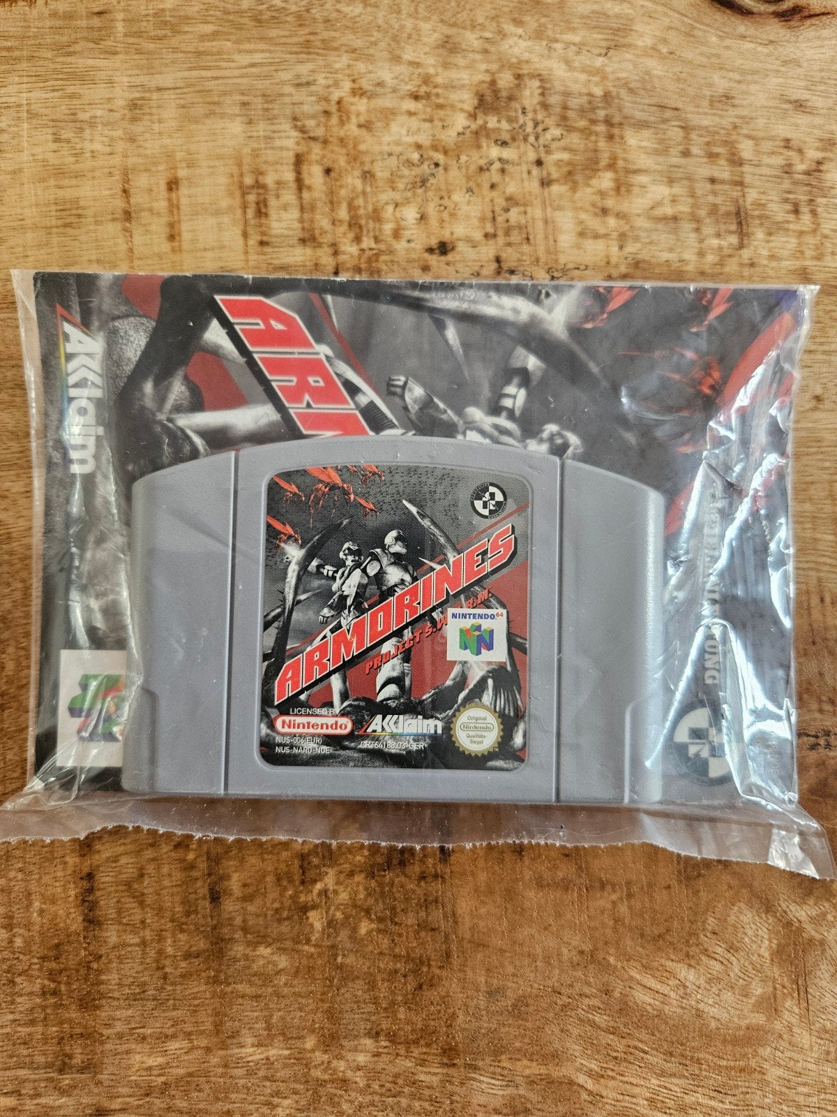 Armorines: Project S.W.A.R.M. Nintendo 64 (N64) met boekje, Spelcomputers en Games, Games | Nintendo 64, Gebruikt, Shooter, 2 spelers