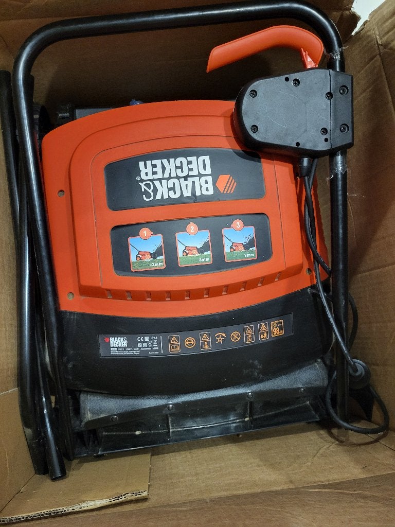Verticuteer machine black en Decker, Tuin en Terras, Verticuteermachines, Ophalen, Gebruikt, Elektrisch, Black+Decker