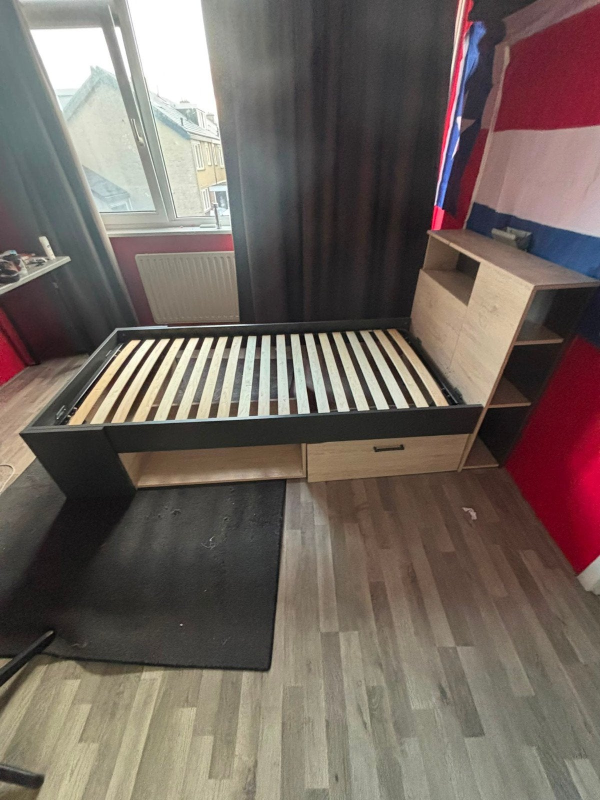 Eenpersoonsbed met ombouw, lade en klep - 3 jaar oud, Gebruikt, 90 cm, Ophalen of Verzenden, 200 cm
