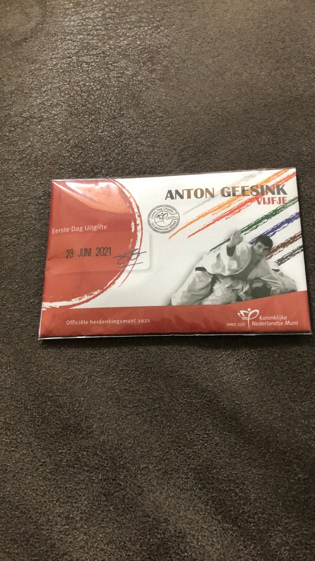 Anton Geesink 2021 1e Dag Uitgifte, Postzegels en Munten, Munten | Nederland, Ophalen of Verzenden, Koningin Beatrix, Euro's