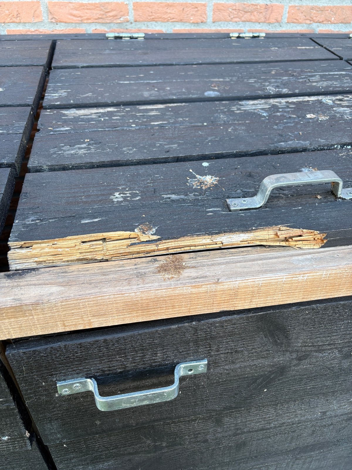Houten containerberging voor 4 containers, Ophalen, Gebruikt, Hout, Containerberging