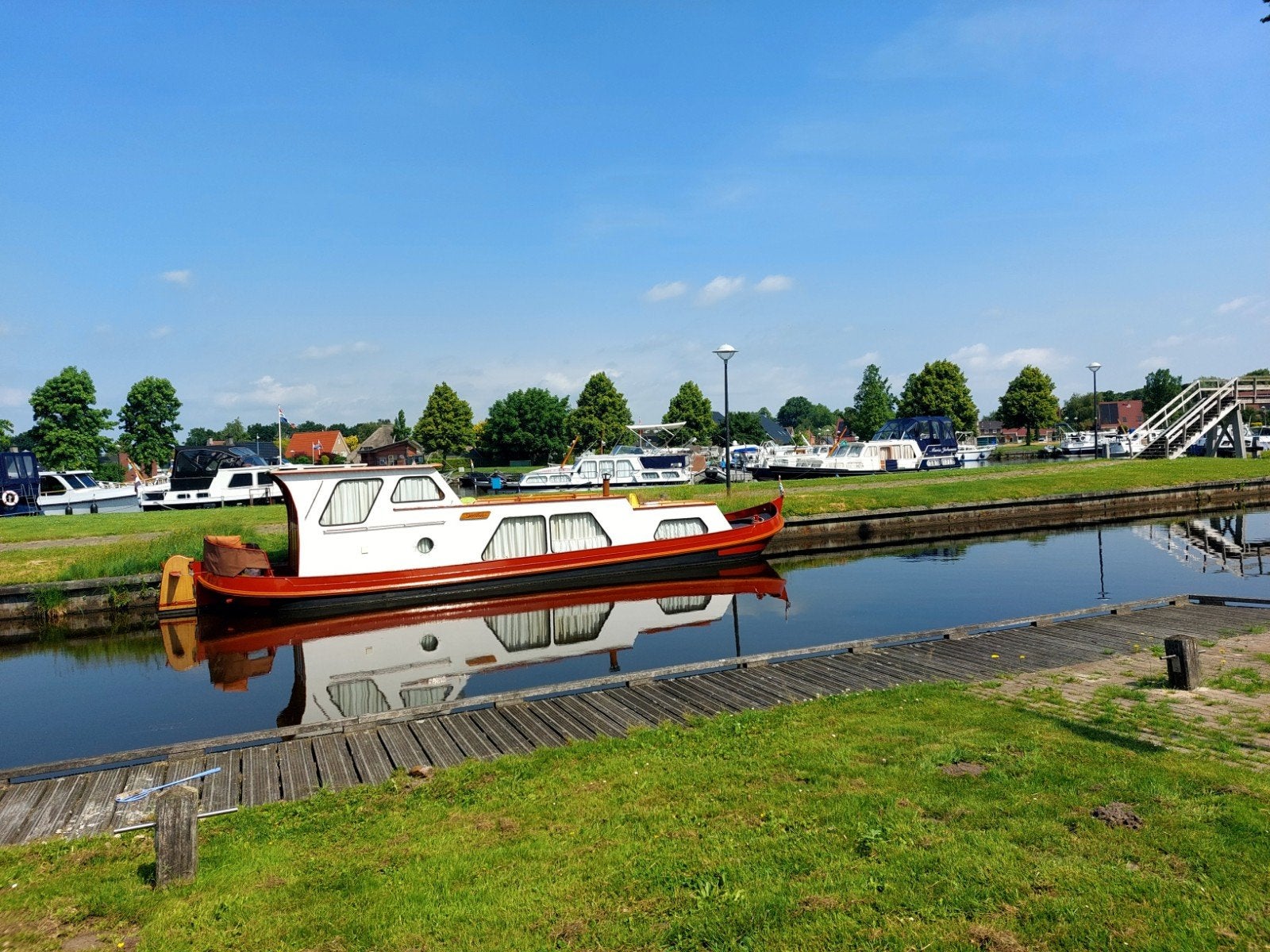 Leids Aakje 13 meter, Watersport en Boten, Motorboten en Motorjachten, Gebruikt, Staal, Diesel, Binnenboordmotor, Kruiser, Overige merken