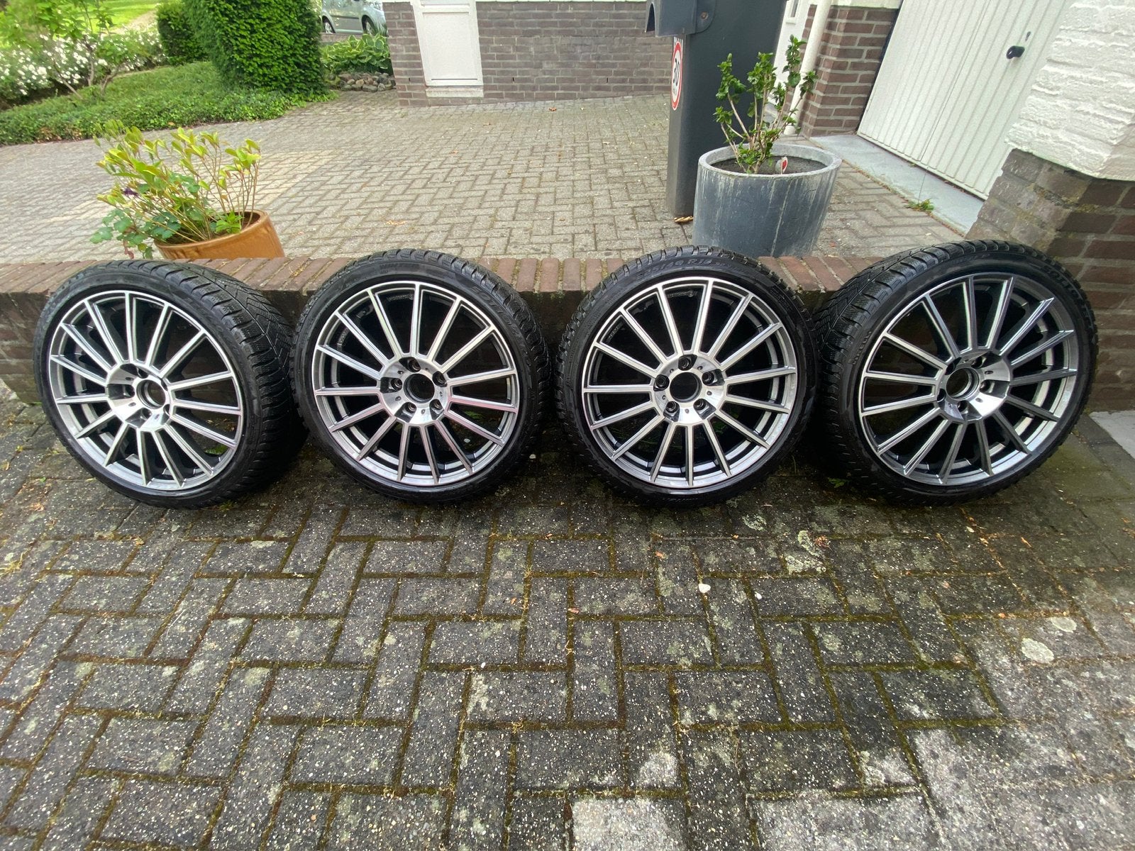 AEZ Steam 5x112 18 inch Pirelli Sottozero set, Auto-onderdelen, Banden en Velgen, Ophalen, 18 inch, Gebruikt, Banden en Velgen