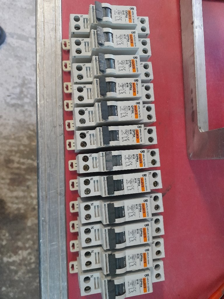 Merlin Gerin DPNa 1f/N B16 installatieautomaten (10x), Ophalen of Verzenden, Zo goed als nieuw, Overige merken, Installatieautomaat