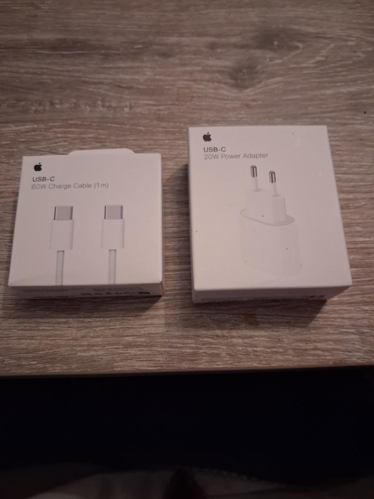 Apple USB-C 60W Oplaadkabel (1m) & 20W Power Adapter, Ophalen of Verzenden, Nieuw, Apple iPhone