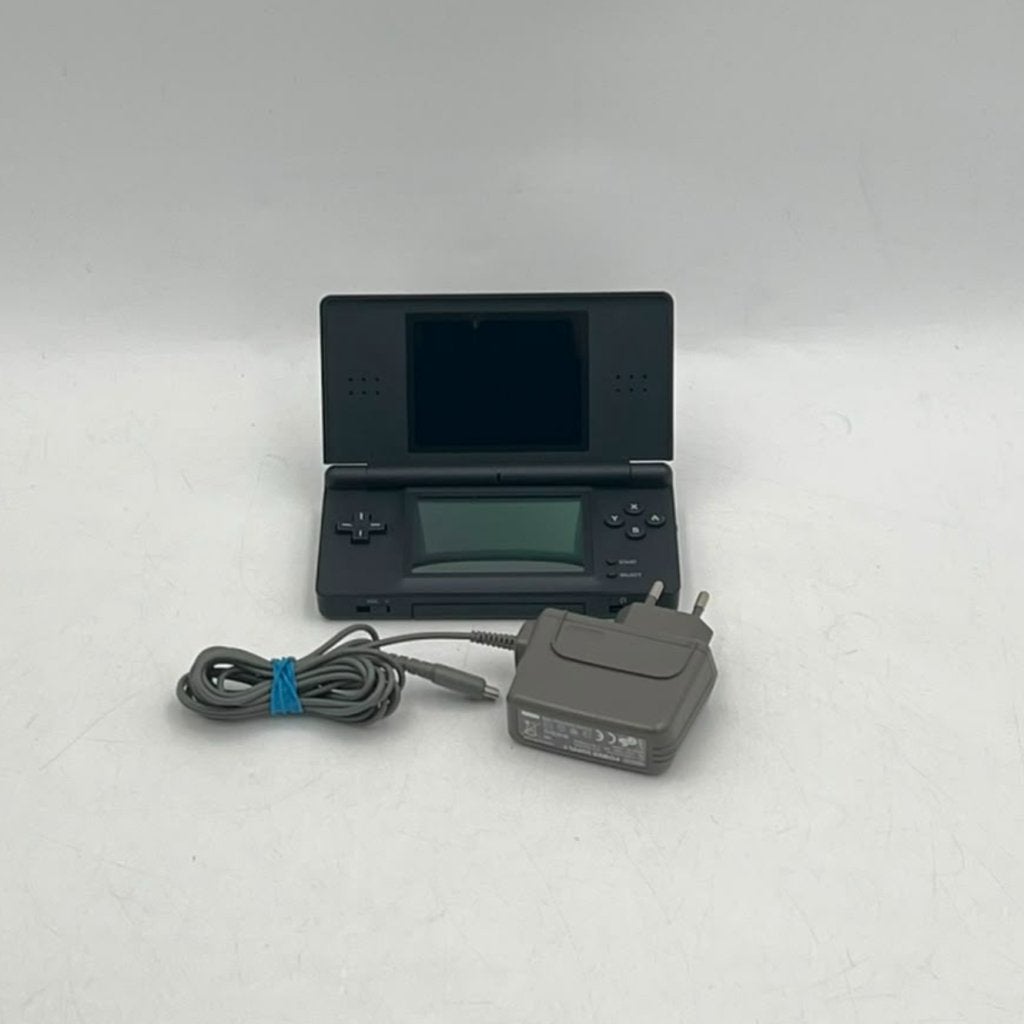 Nintendo DS Lite zwart met oplader - Nette staat, Spelcomputers en Games, Spelcomputers | Nintendo 2DS en 3DS, Nintendo, Zo goed als nieuw