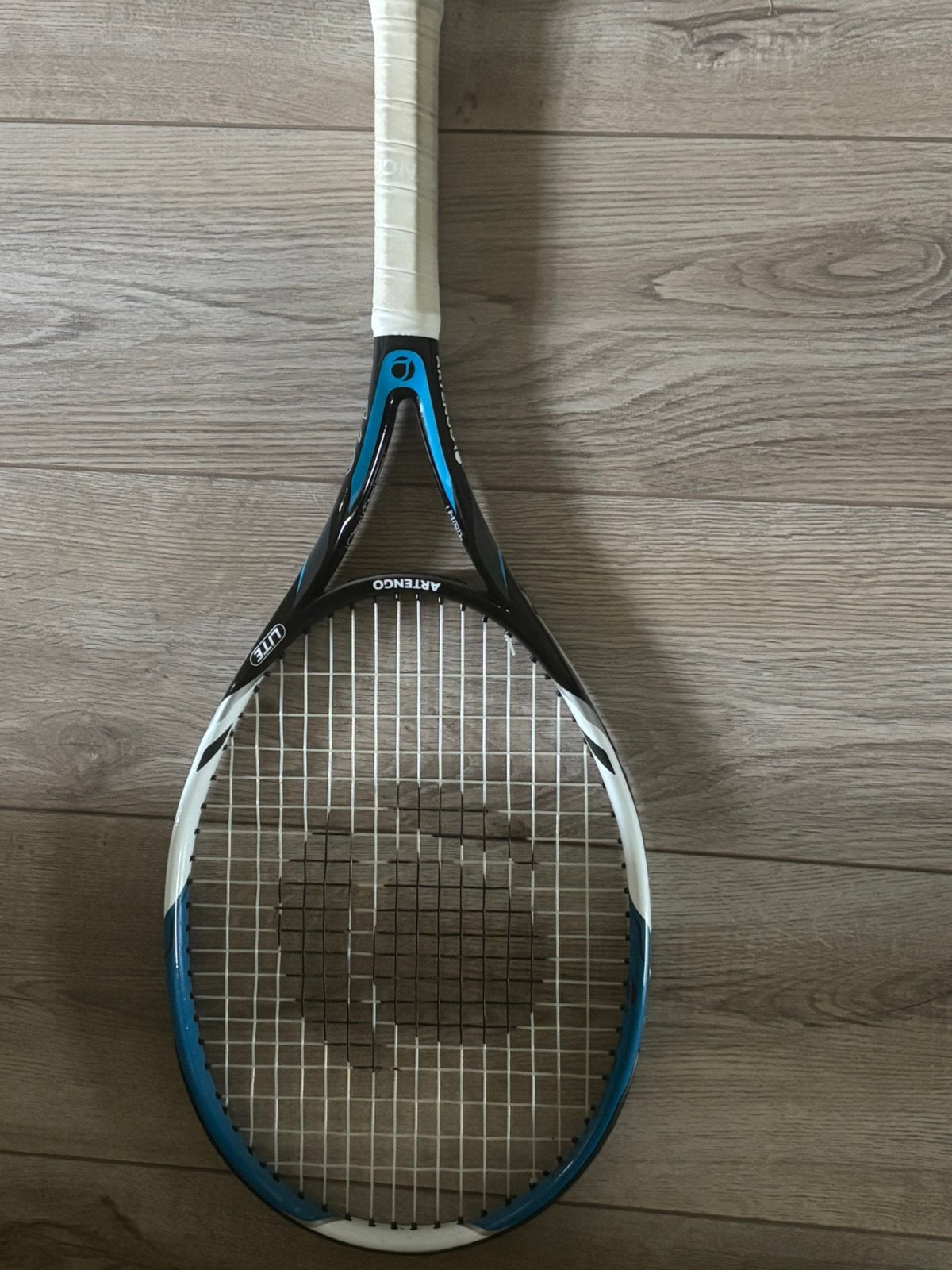 Tennisracket, Sport en Fitness, Tennis, Ophalen of Verzenden, Zo goed als nieuw, Racket, Overige merken