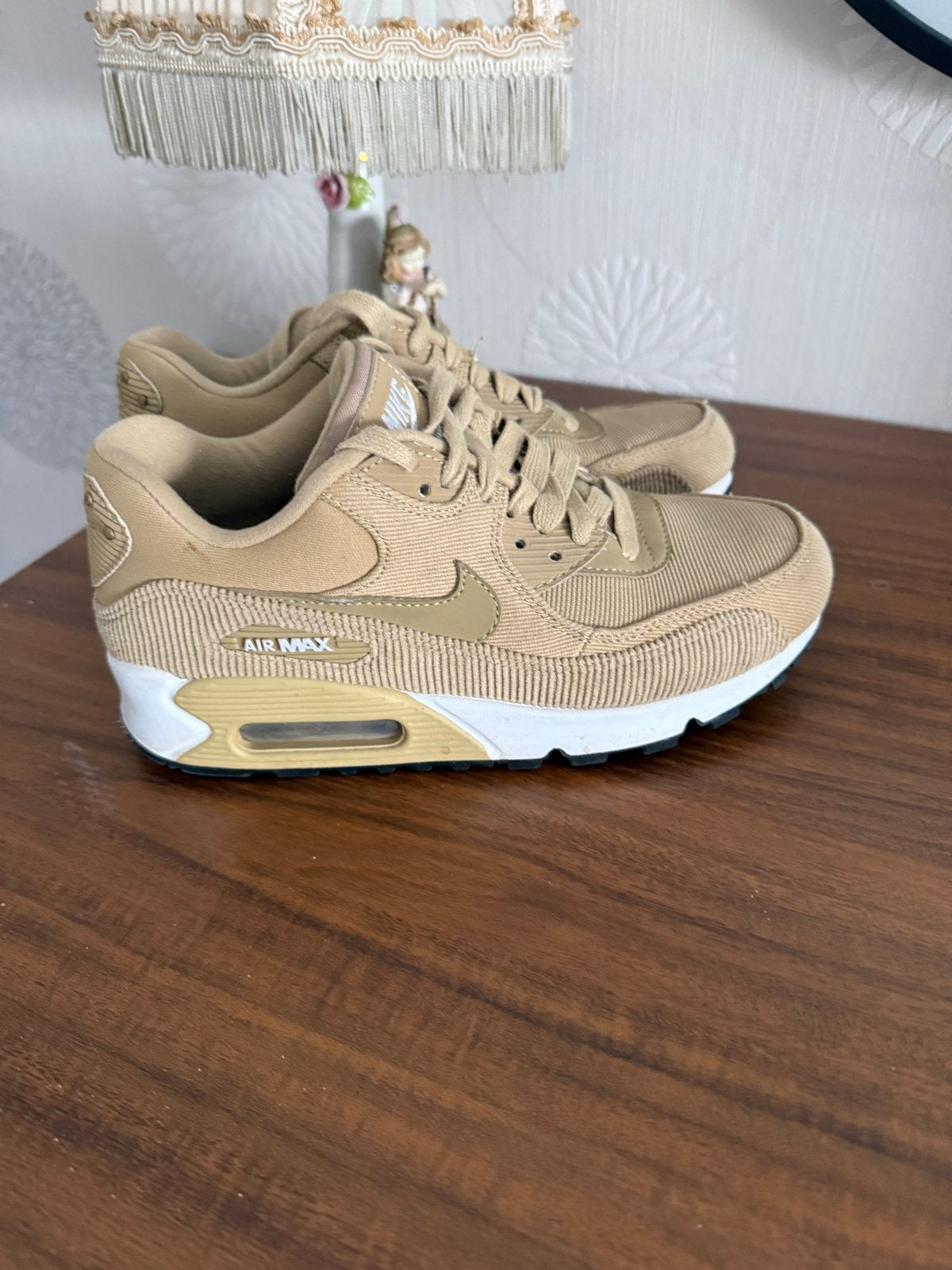 Nike Air Max Ribcord Limited Edition, Kleding | Dames, Beige, Nieuw, Ophalen of Verzenden, Sneakers of Gympen
