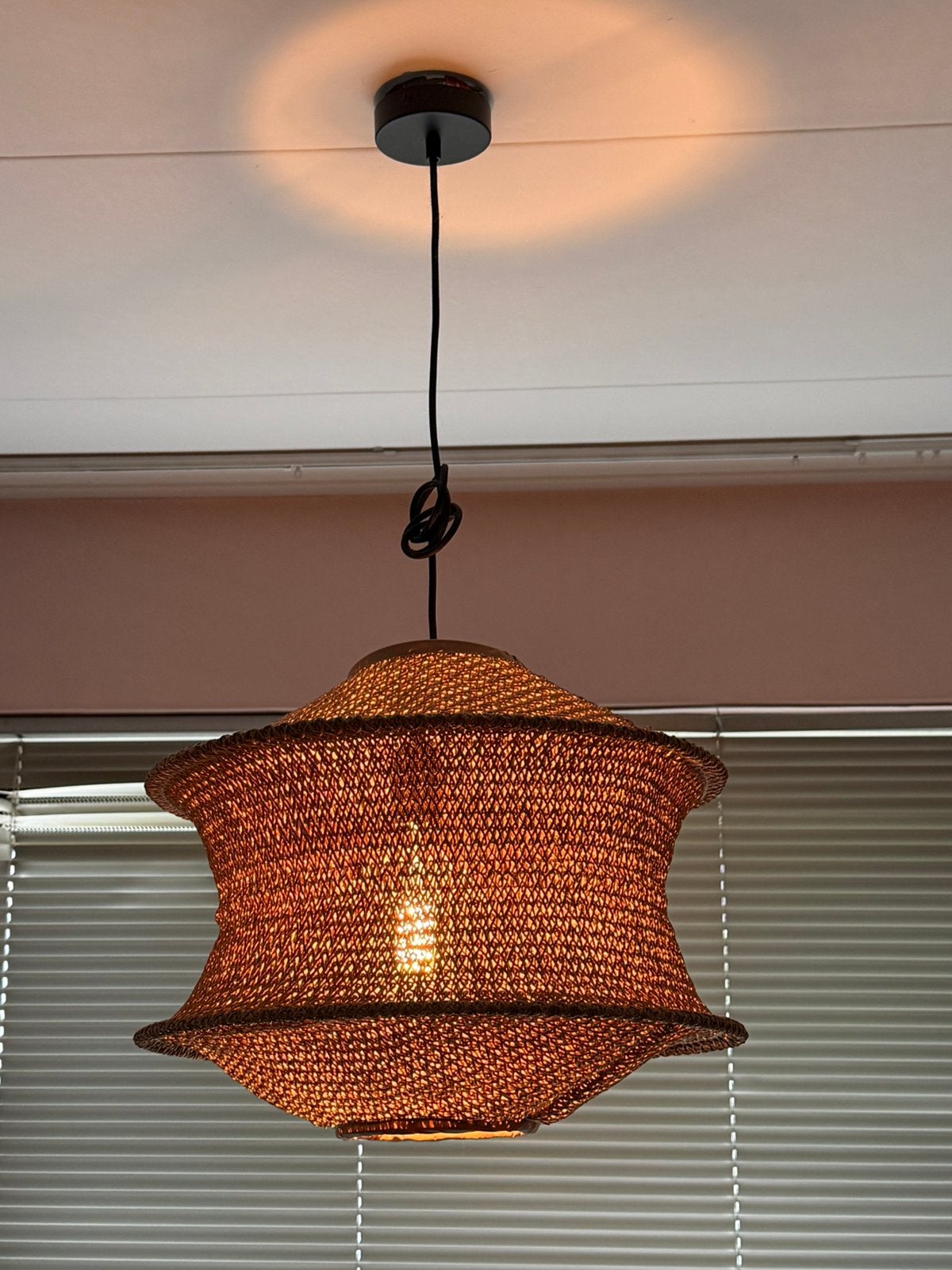 Lampenkap met fitting zwart blastang ikea bohemian ibiza, Ophalen, Zo goed als nieuw