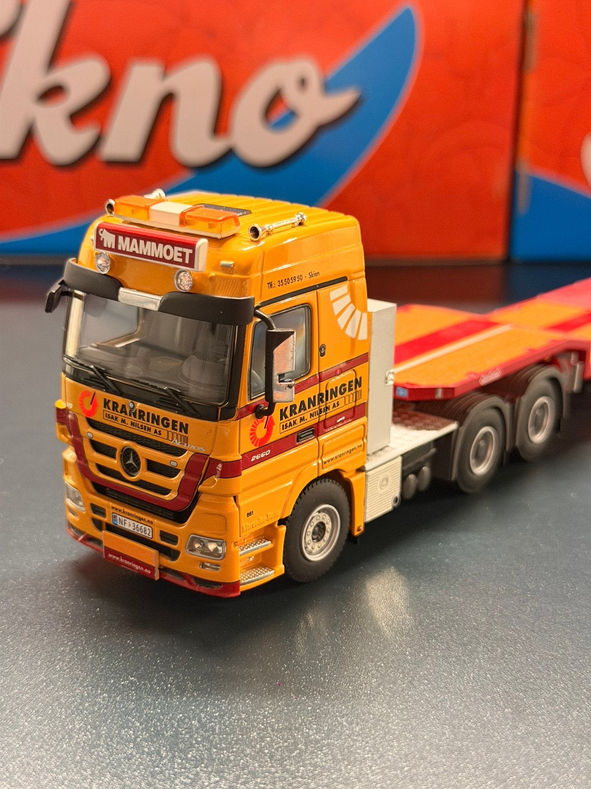 WSI Mercedes-Benz Actros Mammoet Kranringen 1:50, Hobby en Vrije tijd, Ophalen of Verzenden, Zo goed als nieuw, Bus of Vrachtwagen