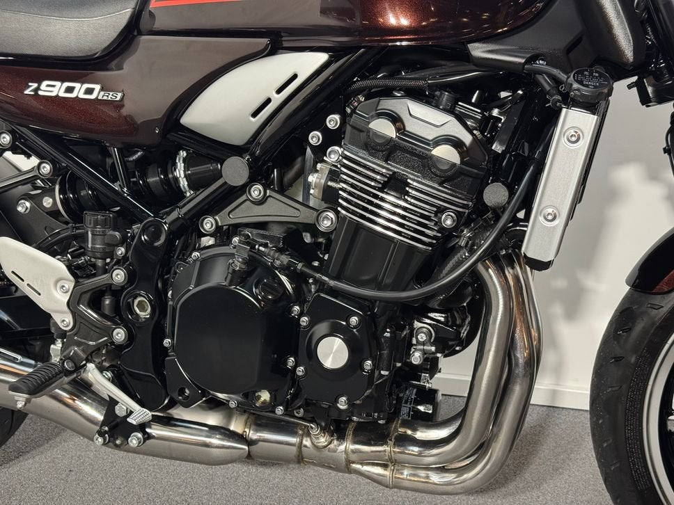 KAWASAKI Z900RS (2018), 4 cilinders, 948 cc, Bedrijf, Onbekend