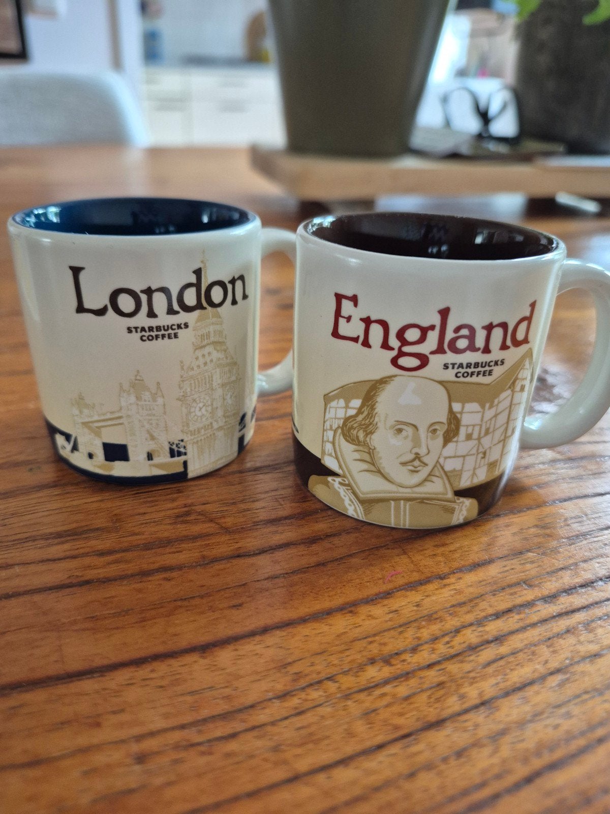 Starbucks kopjes, in zeer goede staat, Ophalen, Zo goed als nieuw, Overige stijlen, Kop(pen) en/of Schotel(s)