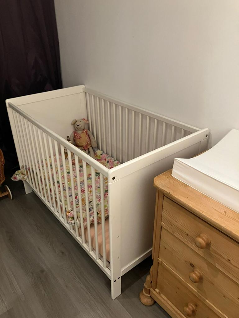 Ledikantje met matrasje 60x120cm, Kinderen en Baby's, Ophalen, Gebruikt, Ledikant