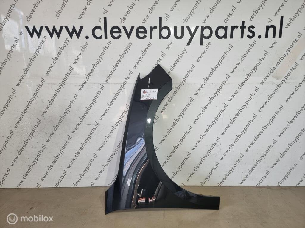 Spatbord rechts originel grijs metallic Audi A1GBA ('18->), Audi, Gebruikt, Audi, Ophalen of Verzenden