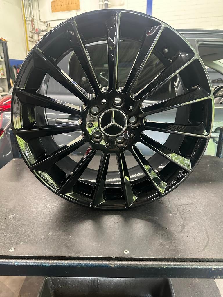 Mercedes-Benz Velg amg 18 inch zwart, Auto-onderdelen, Banden en Velgen, Ophalen, 18 inch, Gebruikt, Velg(en)