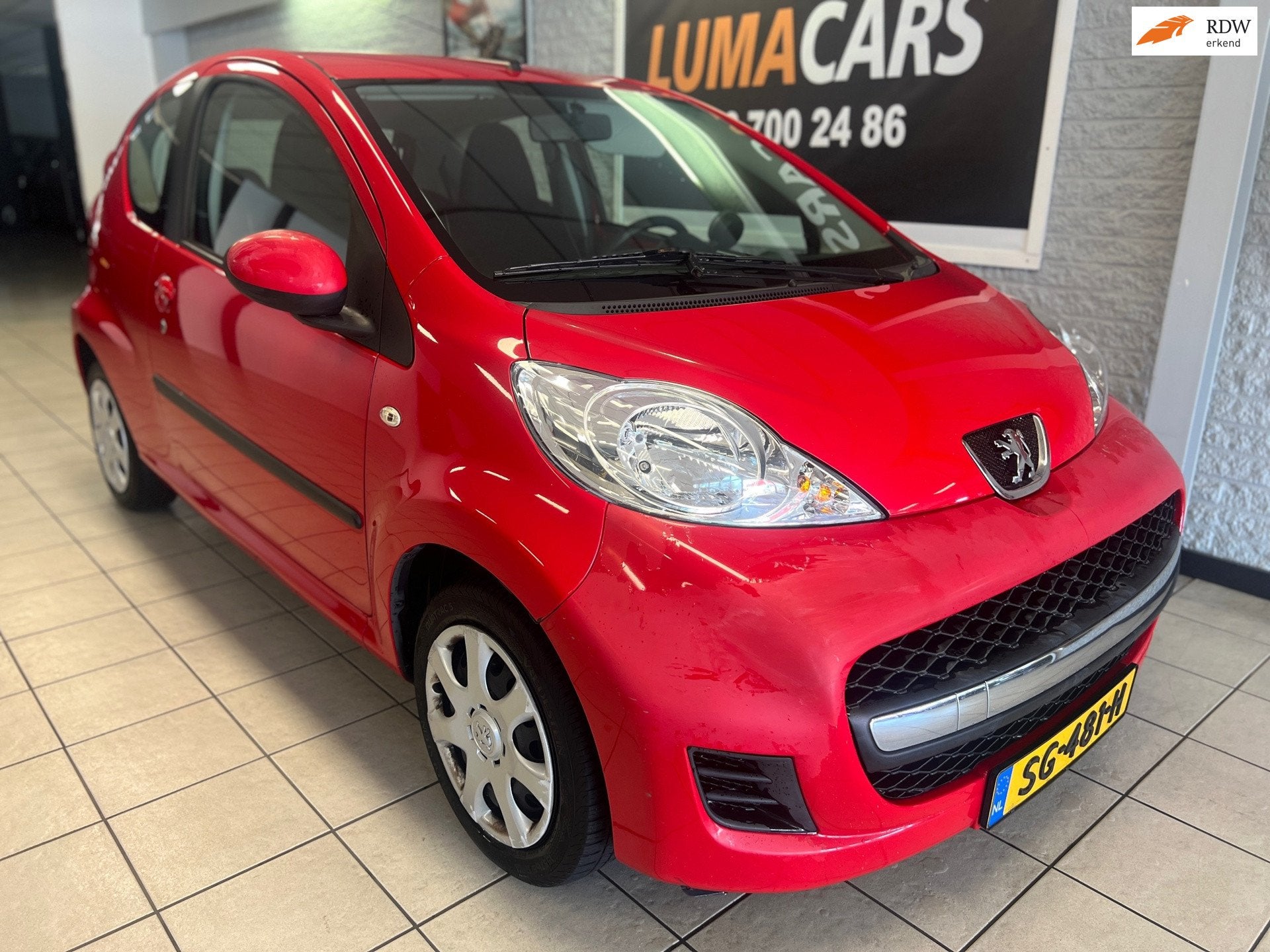 Peugeot 107 1.0-12V XR | Nieuwe APK | Scherpe prijs |, Auto's, Voorwielaandrijving, Gebruikt, 4 stoelen, Bedrijf